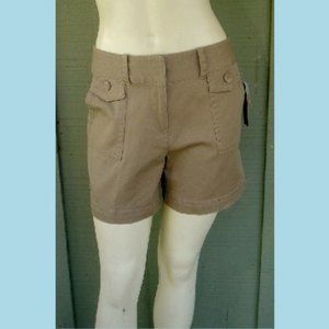 NWT LARRY LEVINE Khaki Cotton Shorts 8 Stretch